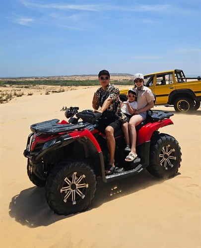 Thuê xe Mũi Né, Phan Thiết, Sài Gòn, Đà Lạt, Nha Trang, Vũng Tàu 7c, 16c, limousine