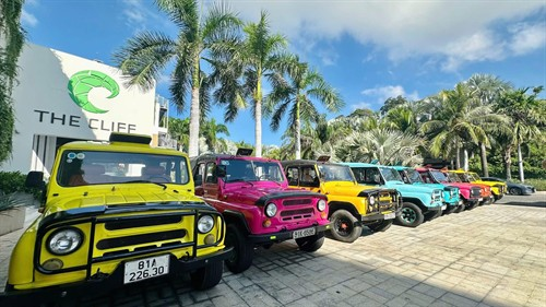 Thuê xe Mũi Né, Phan Thiết, Sài Gòn, Đà Lạt, Nha Trang, Vũng Tàu 7c, 16c, limousine