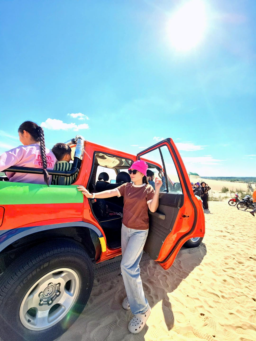 Tour du lịch xe Jeep Mũi Né (trong ngày) - xe 7 chỗ đưa đón từ Nha Trang - jeep tour Mũi Né